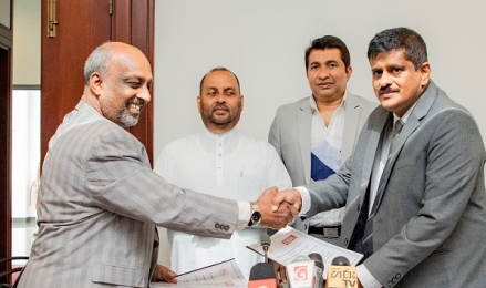 A Memorandum of Understanding was signed between Central Engineering Consultancy Bureau (CECB) and Hadabima Authority of Sri Lanka to provide engineering knowledge to Agriculture sector in Sri Lanka.